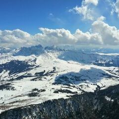 Verortung via Georeferenzierung der Kamera: Aufgenommen in der Nähe von 39040 Kastelruth, Südtirol, Italien in 2977 Meter